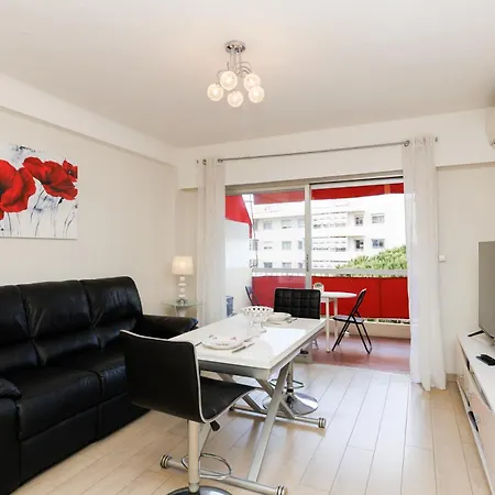 Upstays Bright 1br 50m² With Terrace Center * Cannes