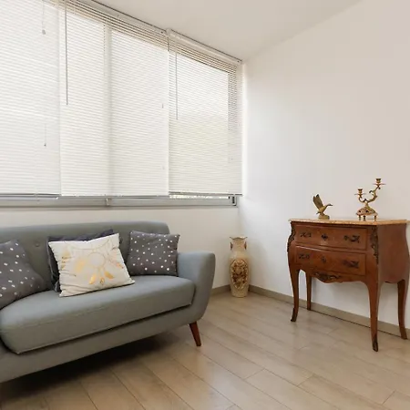 Upstays Bright 1br 50m² With Terrace Center * Cannes