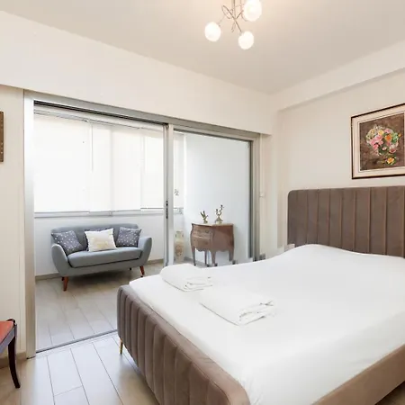 Upstays Bright 1br 50m² With Terrace Center Apartament Cannes